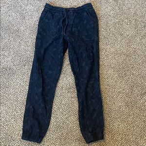 Athleta women’s Dark Blue Patterned Joggers
